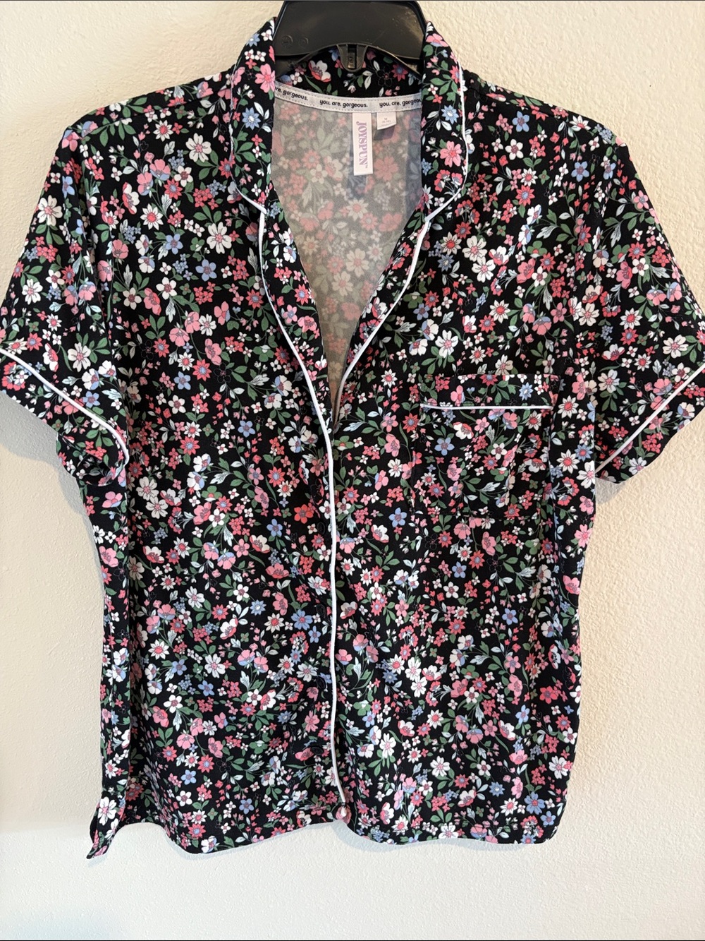 Joyspun 2 piece pajama set  short sleeve shirt and shorts - Picture 2 of 6